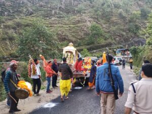 IMG-20210514-WA0009-300x225 श्री केदारनाथ भगवान की पंचमुखी डोली धाम प्रस्थान हुई।